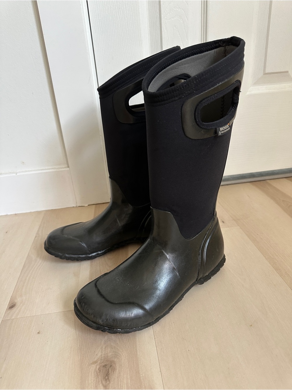 Bogs Womens Hampton Solid Waterproof Rain
Winter Boots Black Size 7 EU 38
